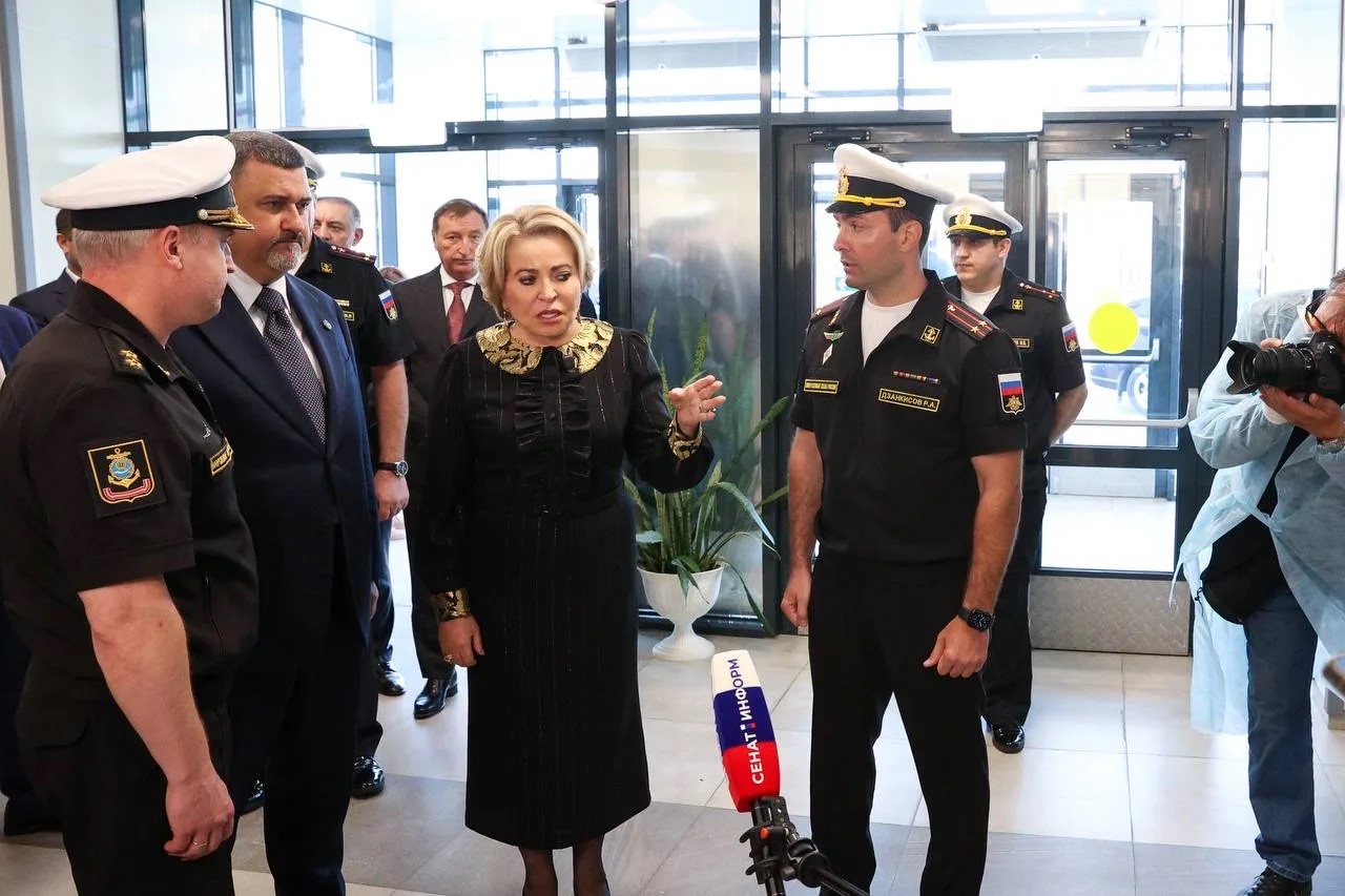 Валентина Матвиенко ознакомилась с госпиталем на 150 коек