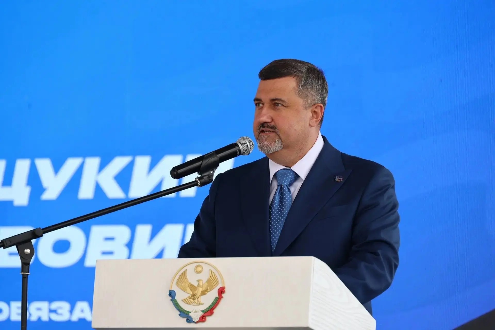 Фёдор Щукин передал медаль «За отвагу» на «Каспии»
