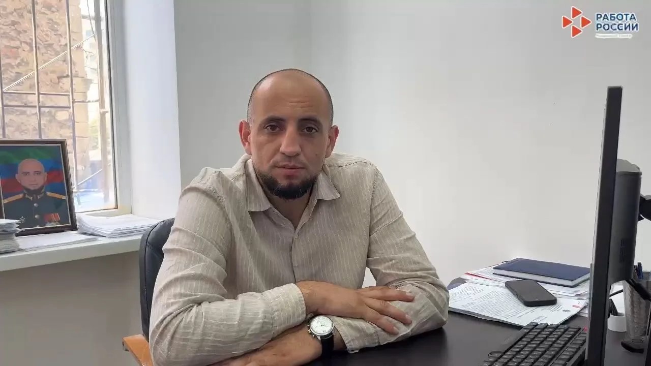 Участник СВО получил работу в мэрии Махачкалы