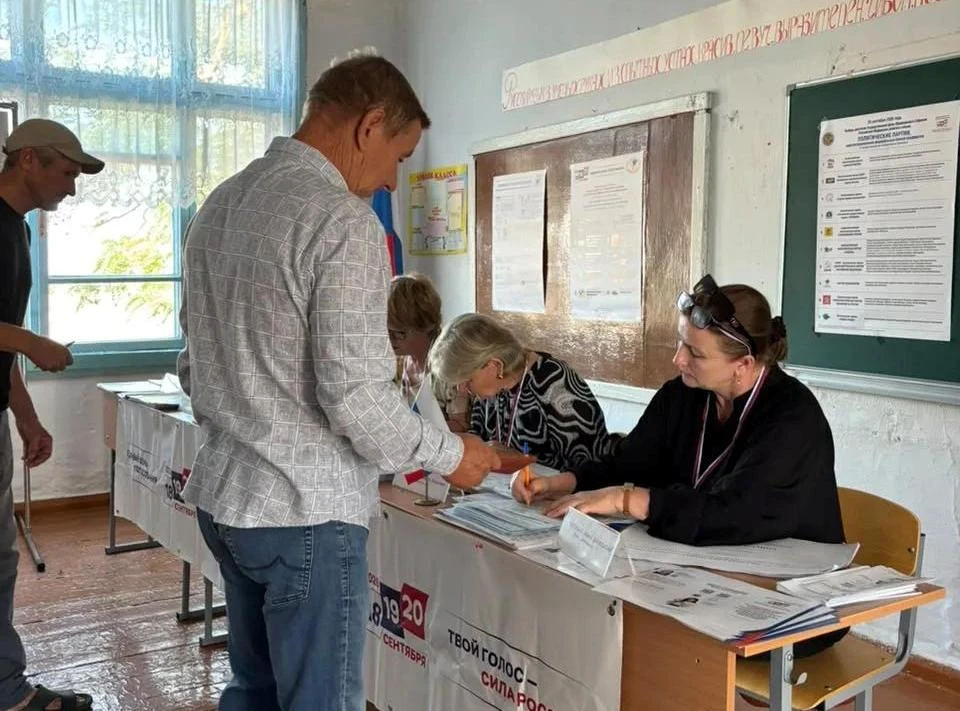 107 жителей Острова Чечень голосуют досрочно