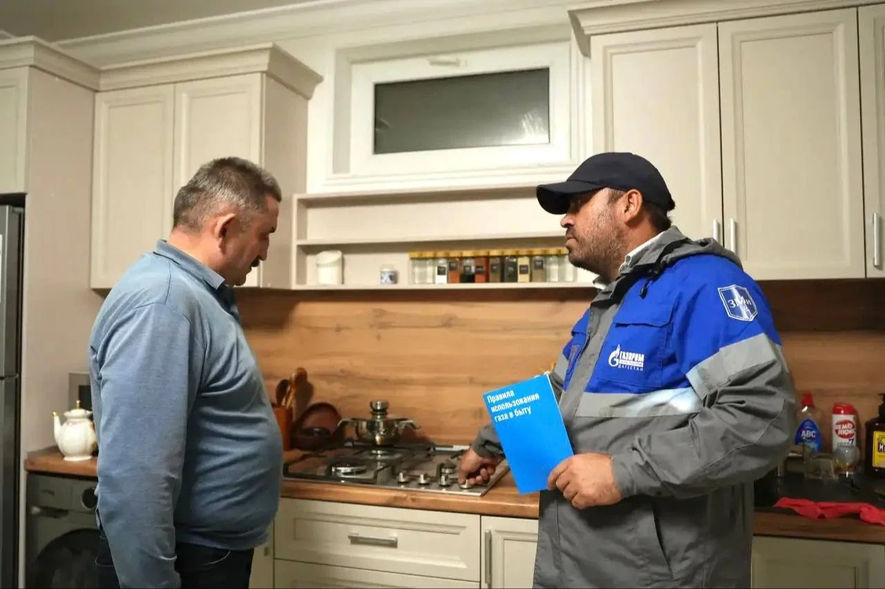 Ветеран труда из Каспийска провёл газ в дом
