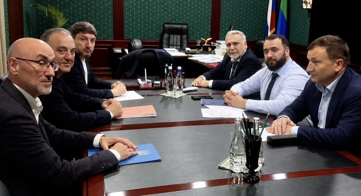 Алиомар Ахмедов: больницу в Кумухе достроят