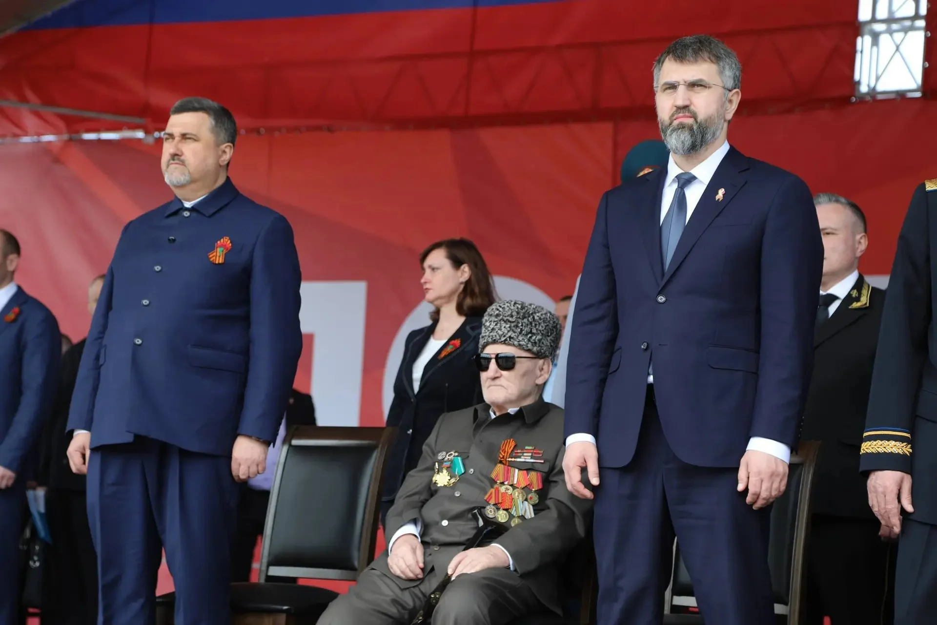 Магомед Рамазанов поздравил главу Дагестана