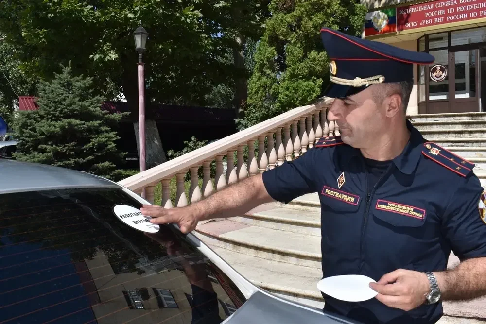 Росгвардейцы почтили память Магомеда Нурбагандова