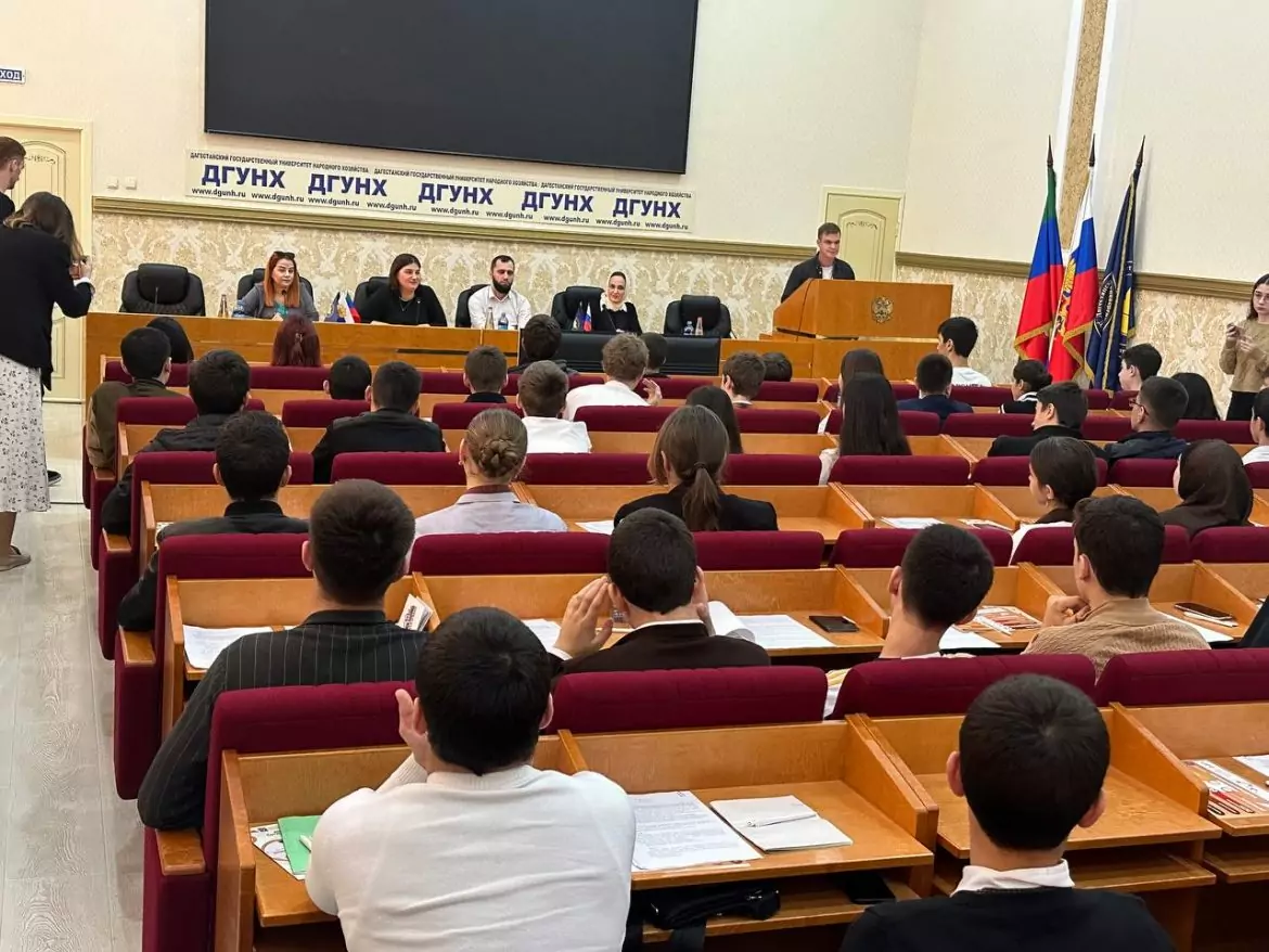 В Махачкале прошел финал Олимпиады по основам предпринимательства