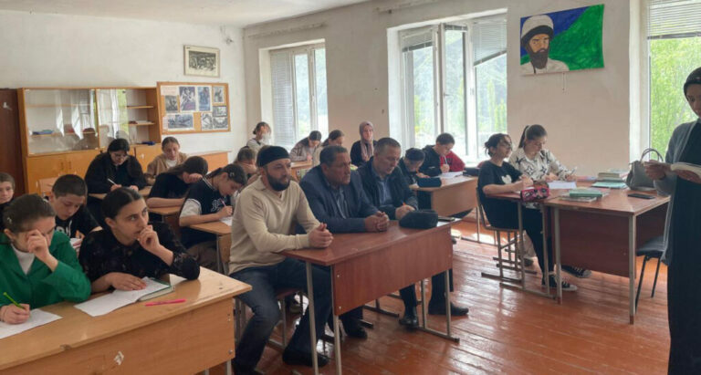 В Рутульском районе провели диктант по родному языку