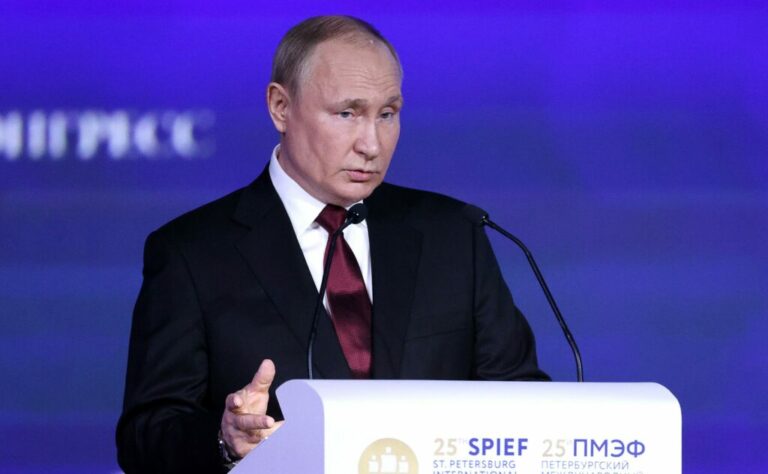 Магомет — Али Ханов: Президент России обратил особое внимание экономическому росту нашей страны