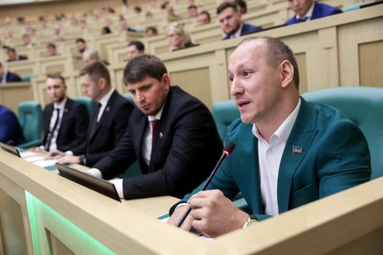 Гасан Османов принял участие в работе пленарного заседания Палаты молодых законодателей РФ.