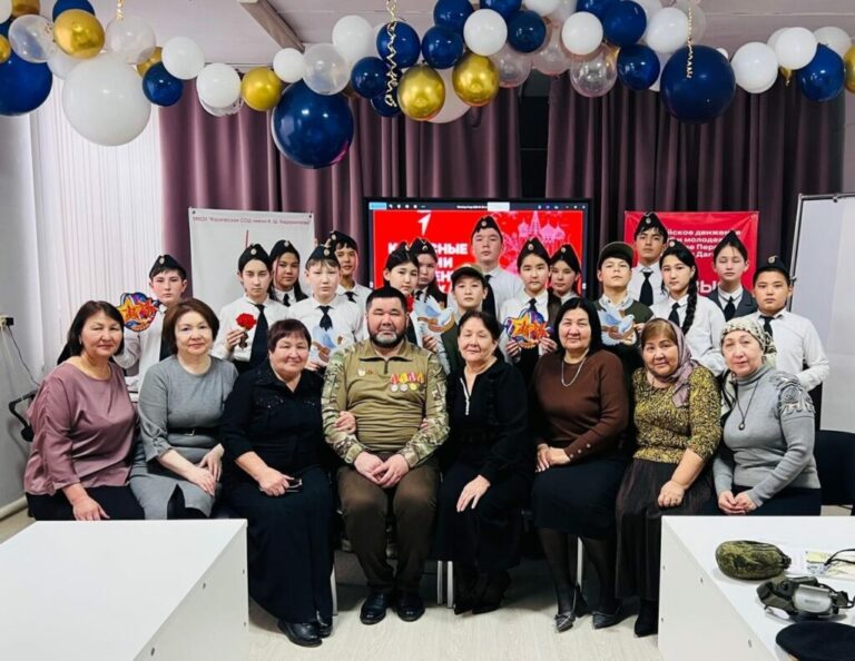 В школах с. Карагас и Боранчи  Ногайского района состоялась встреча с участником СВО А. Акимовым