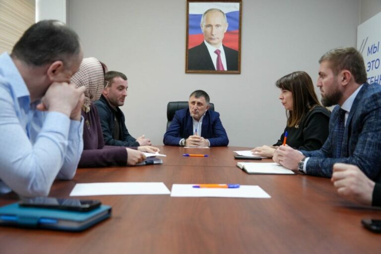 Махачкалу озеленят с помощью бизнеса