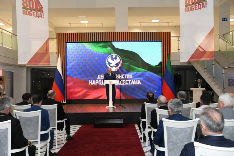 Пачхьалкхан совгIаташца билгалбаьхна сийлахь дагестанхой