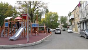В Махачкале благоустроили две новые дворовые территории