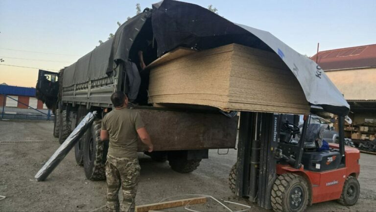 С Ногайского района отправлен очередной гуманитарный груз в зону СВО