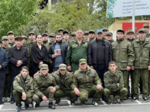 В Дербенте состоялся откровенный разговор студентов с героем СВО