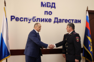 Глава Дагестана отметил снижение преступности на встрече с полицией