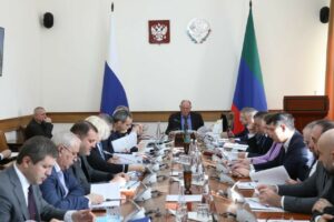 Абдулмуслим Абдулмуслимов потребовал ускорить реализацию нацпроектов в Дагестане