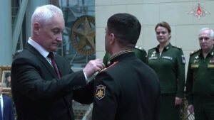 Дагестанец  удостоен высшей награды от министра обороны Белоусова