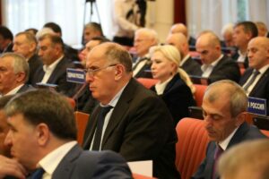 Парламент Дагестана начал рассмотрение республиканского бюджета на 2026 год
