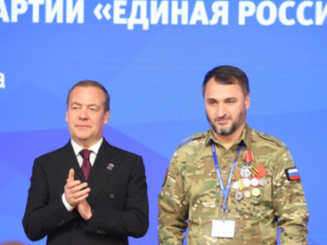 Участник СВО из Дагестана  удостоен государственной награды от Дмитрия Медведева