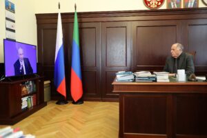 Абдулмуслим Абдулмуслимов: слова Путина о матери и героях — пример для молодежи Дагестана