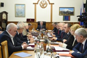 Парламент Дагестана рассмотрит бюджет и стратегию развития на 2026 год