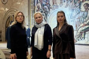 Педагоги Дагестана обсудили ценности на встрече с Патриархом и министром в Москве