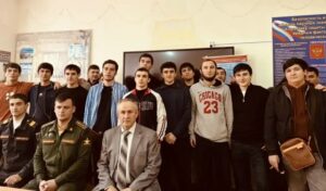 В Дербентском колледже студентам раскрыли карьерные перспективы в армии
