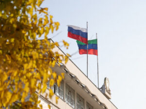 Студенты из Дагестана, Москвы и Санкт-Петербурга получат стипендию Главы РД