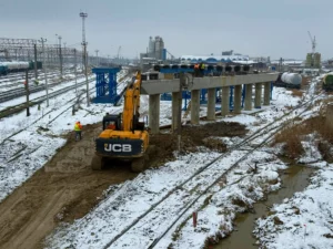 Инспекция проверила строительство дороги к порту Махачкалы