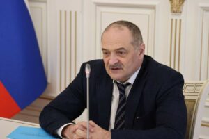 Сергей Меликов назвал опасными незаконные постройки в Дагестане