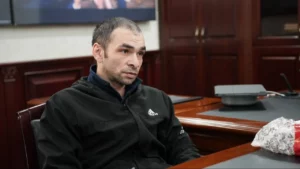 Глава Хасавюрта пообещал всестороннюю помощь тяжелораненому участнику СВО