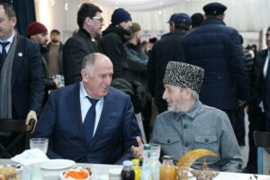 Шатер Рамадана объединил правительство и муфтият Дагестана