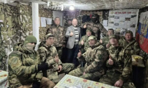 Сергей Юрченко поздравил дагестанских военных в Запорожье