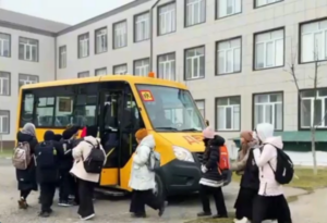 Автопарк школ Сулейман-Стальского района пополнился новой техникой