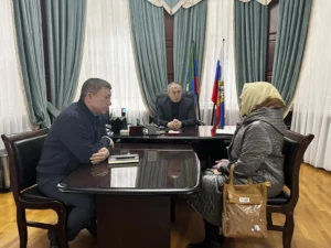 Глава Ногайского района провёл приём семей участников СВО