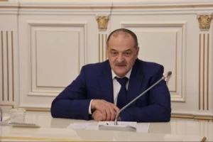 Сергей Меликов обсудил с правительством Дагестана планы на март