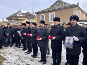 В Дагестане простились с погибшим на СВО Героем России