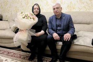 Сотрудники УФСИН посетили семью погибшего в зоне СВО подполковника Джабраилова