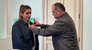 Учительница из Дагестана получила награду за спасение детей