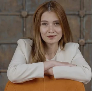 Гульзар Гаджиалиева: «Времена, когда женщине в Дагестане тяжело было реализовать себя, остались в прошлом»