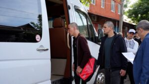 Срочникам из Хасавюрта напомнили: служить в зоне СВО они не будут