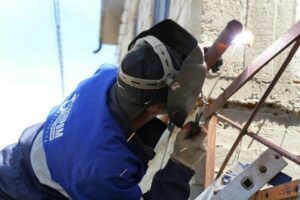 25 незаконных врезок в газопровод выявлены в Махачкале