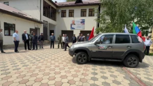 Жители Шамильского района отправили автомобиль на передовую
